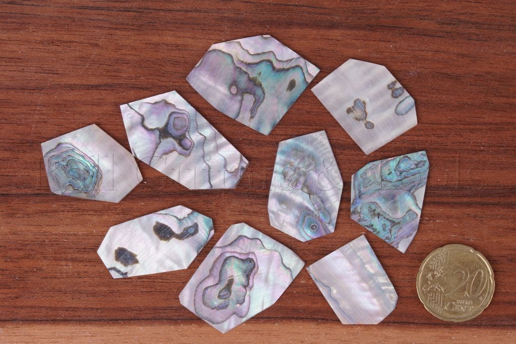 Iris Grün Stücke roh, 1,5mm; ca. 3-5 Stück