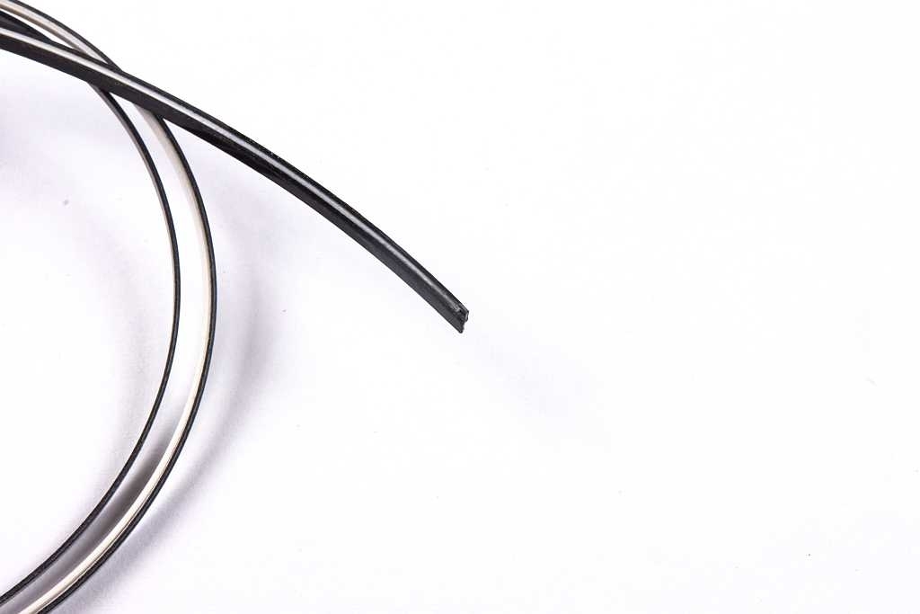 Randeinlage ABS s/w/s 3-lagig; 1,5x1,5x1560mm