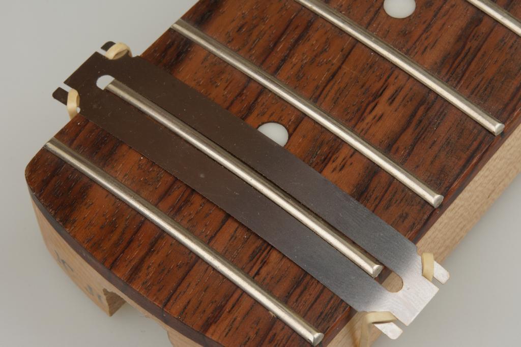 Set Griffbrettschützer 2x je Wide / Med / Small