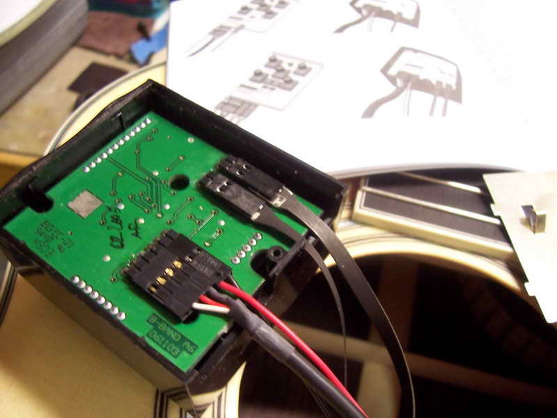 Anstecken der Zuleitungen