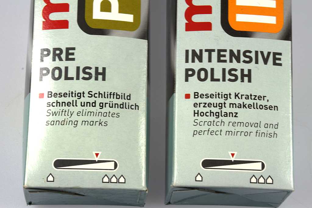 Menzerna Polierpaste Hochglanz - hellbeige