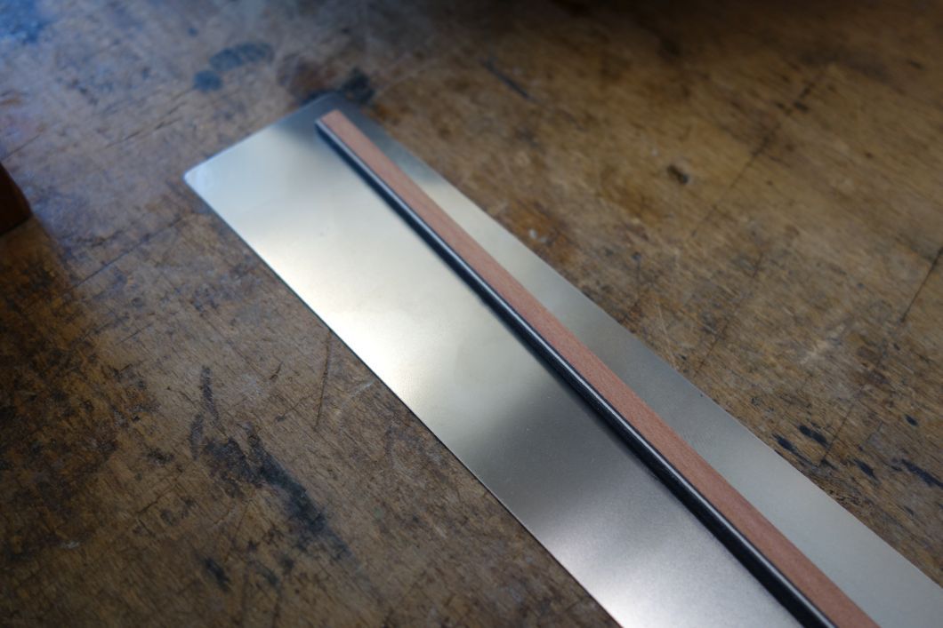 Biegeblech zum Biegen von Rändern 40 x 850mm Biegeblech zum Biegen von Rändern 40 x 850mm