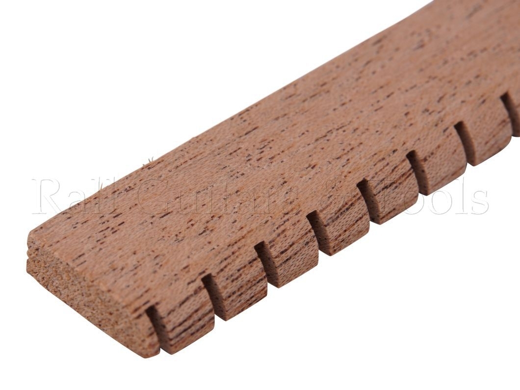 Reifchen Reverse Mahagoni 5x17x740mm 10'er Satz Reifchen Reverse Mahagoni 5x17x740mm 10'er Satz