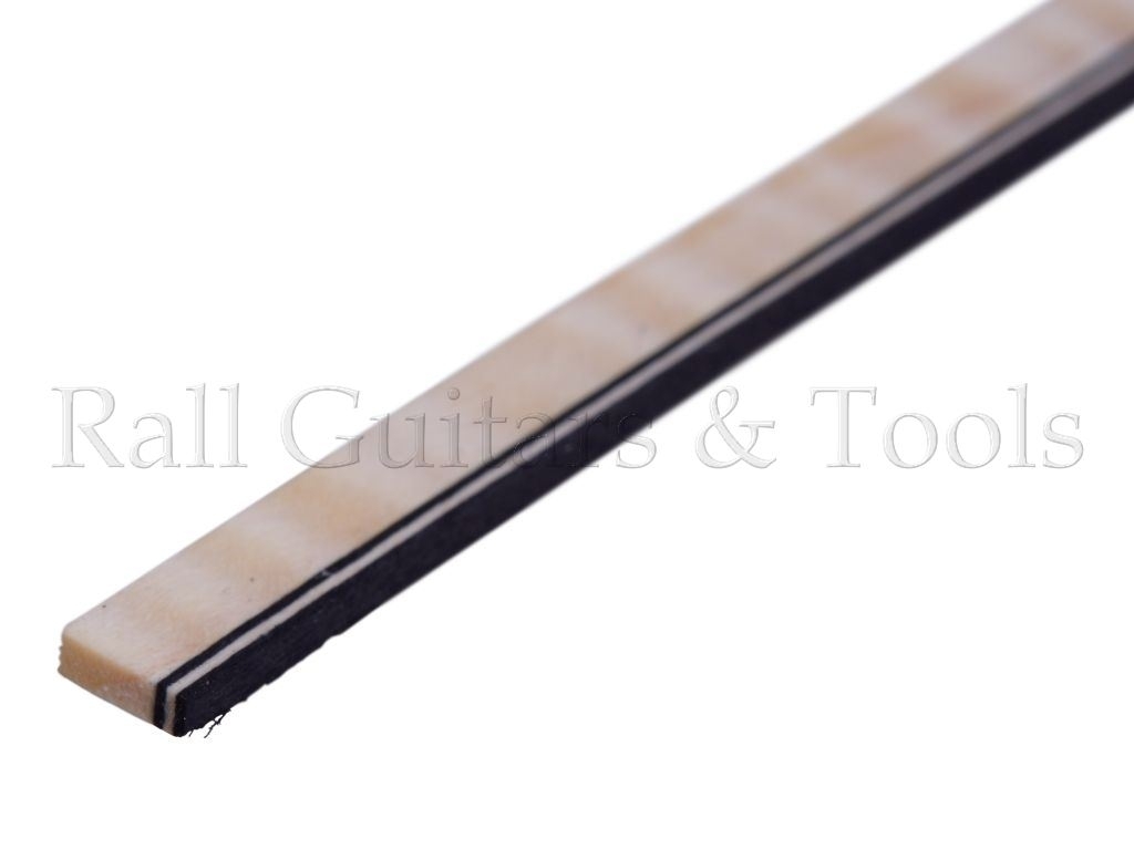 Randeinl.Riegel-Ahorn inkl. s/w/s Zierstr. 2,5x6