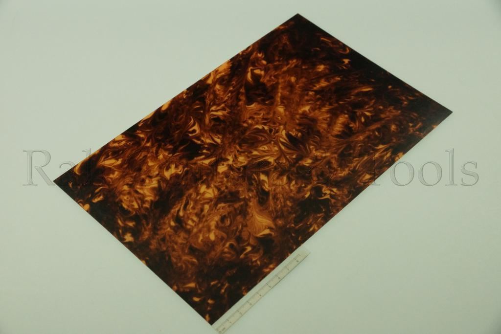 Pickguard; Schildpatt Imitat Braun; 290x180 mm Pickguard; Schildpatt Imitat Braun; 290x180 mm