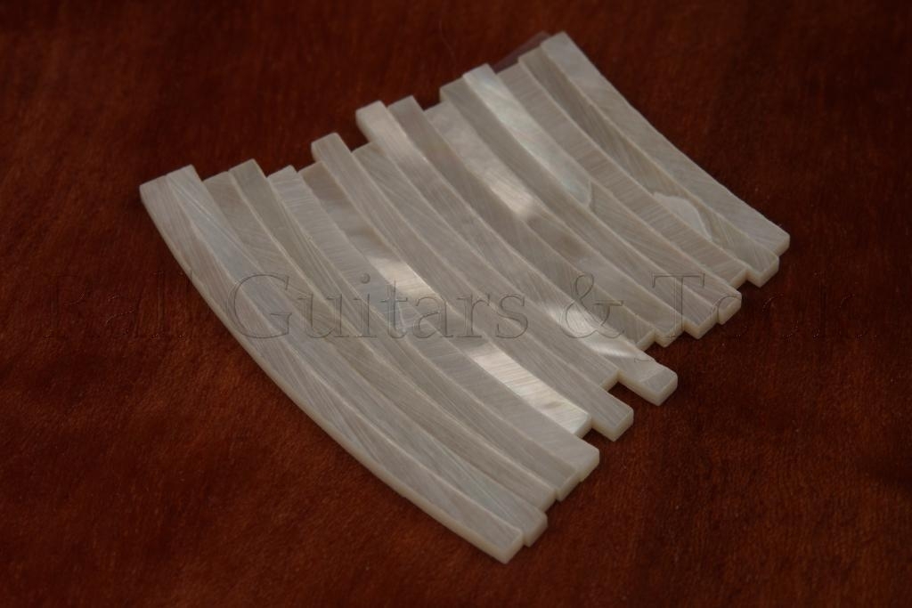 Einlage Schalloch Perlmutt ws 120mm x 1,6mm