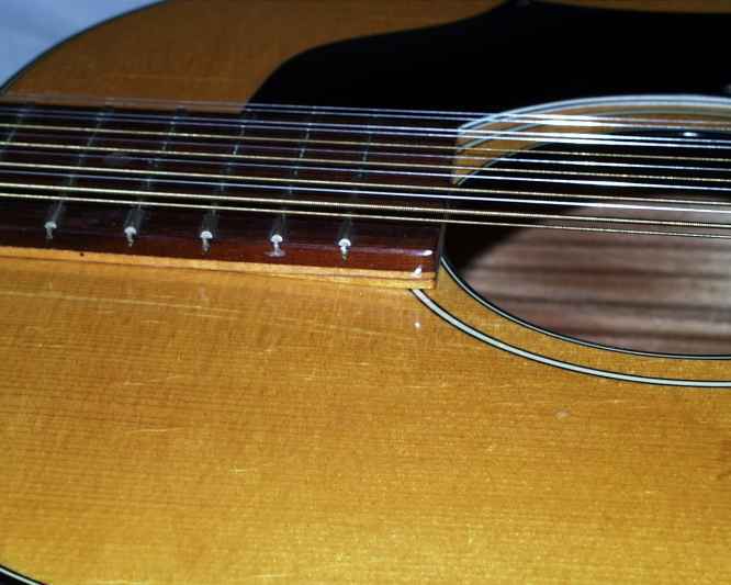 12-string Höfner Bj. 72 Reparatur