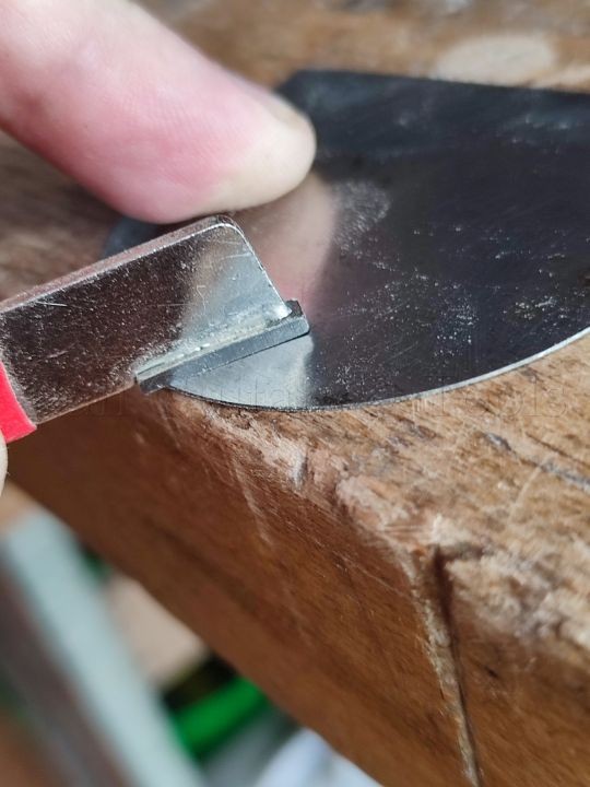 Hartmetall besetzter Ziehklingenstahl 120 x 15mm Hartmetall besetzter Ziehklingenstahl 120 x 15mm