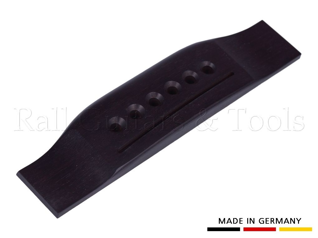 Martin Style Gitarrenbrücke Ebenholz - 57 / 2,24 (0,088") Schlitz Martin Style Gitarrenbrücke Ebenholz - 57 / 2,24 (0,088") Schlitz