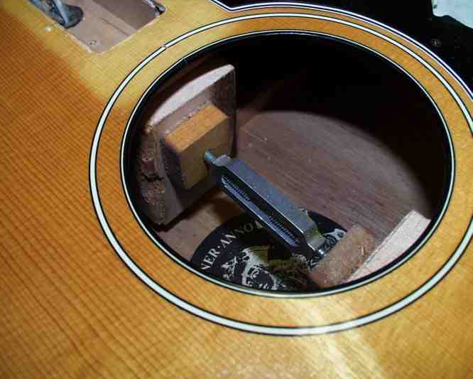 12-string Höfner Bj. 72 Reparatur