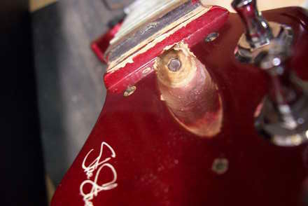 Halsstab Reparatur