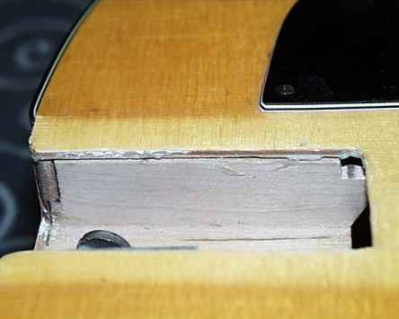 12-string Höfner Bj. 72 Reparatur