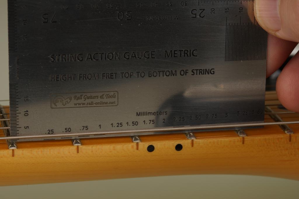 Saitenhöhen Lineal - Inch Version