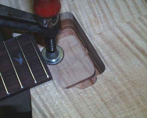 Einpassen des Halseinsatzes