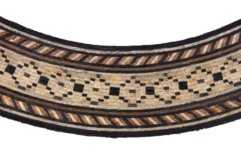 Rosette braune Raute, schmal Ø 93mm h=1,3 b=16 Rosette braune Raute, schmal Ø 93mm h=1,3 b=16