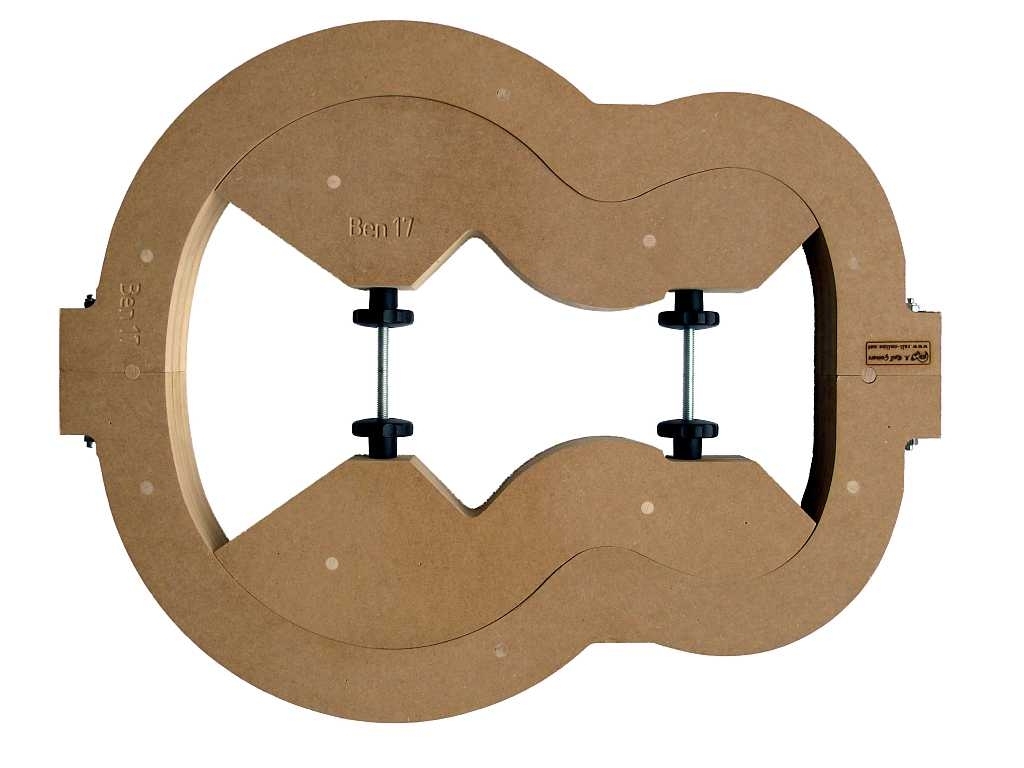 Gitarrenbau Außenform - Benedetto® 17" Typ