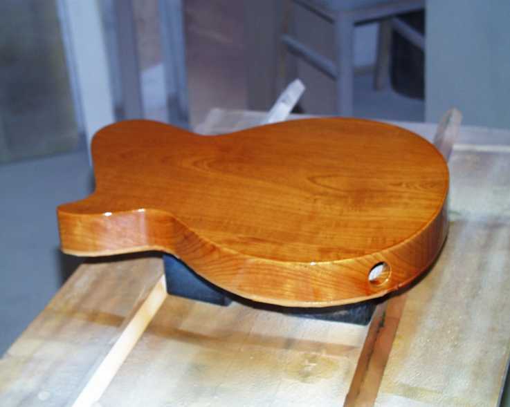 Lackierung "Indie" Gitarre