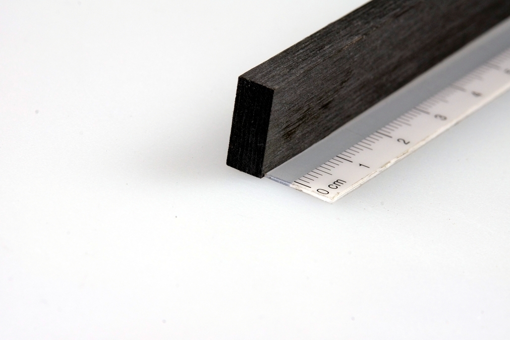 Karbon Halsstab 6 x 12 x 645 mm