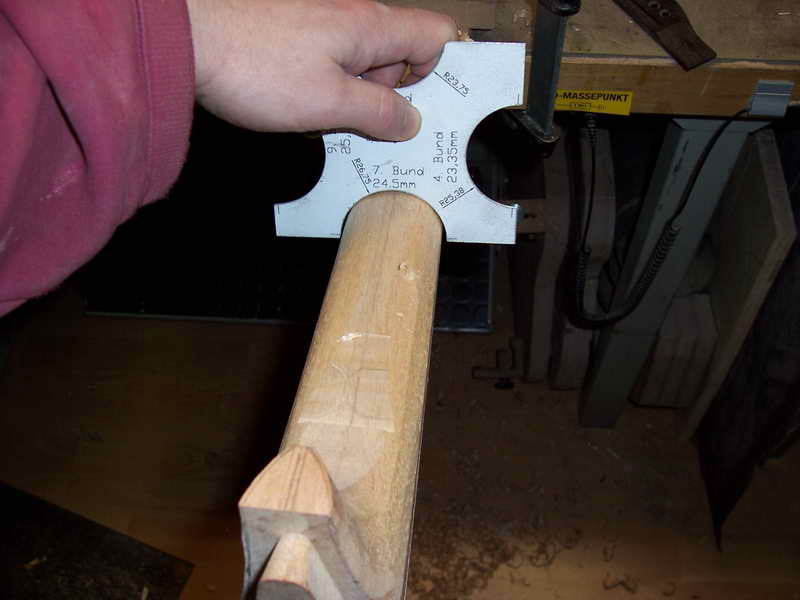 Erstellen des Halsprofiles