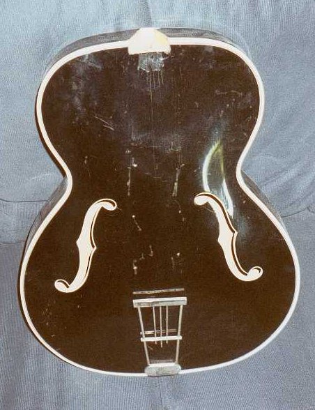 Jazzgitarrenreparatur