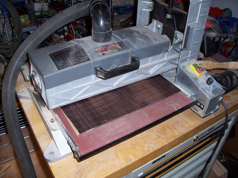 Dickenschleifen des Bodens