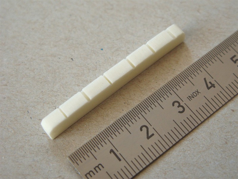 Sattelrohling Knochen, St-Type 42 x 3,5 x 5,5mm Sattelrohling Knochen, St-Type 42 x 3,5 x 5,5mm