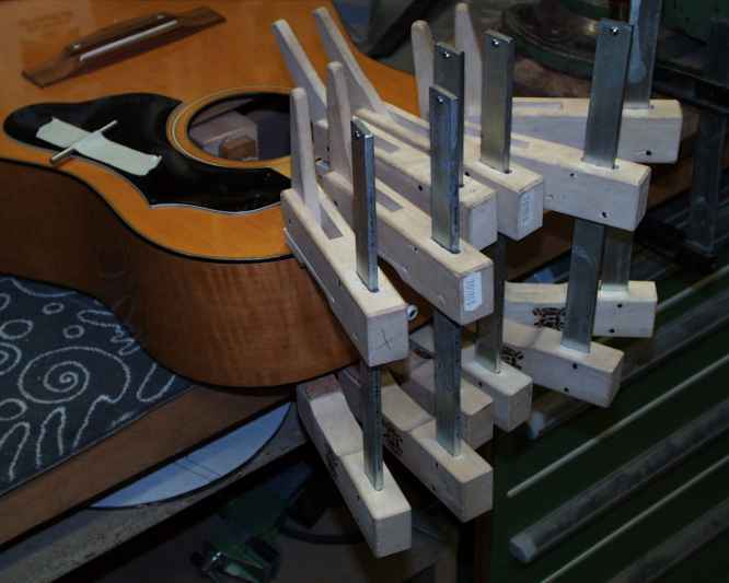 12-string Höfner Bj. 72 Reparatur